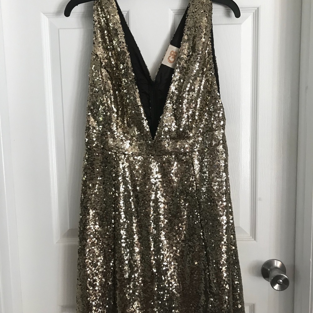 Gianni Bini gold sequined plunging mini dress